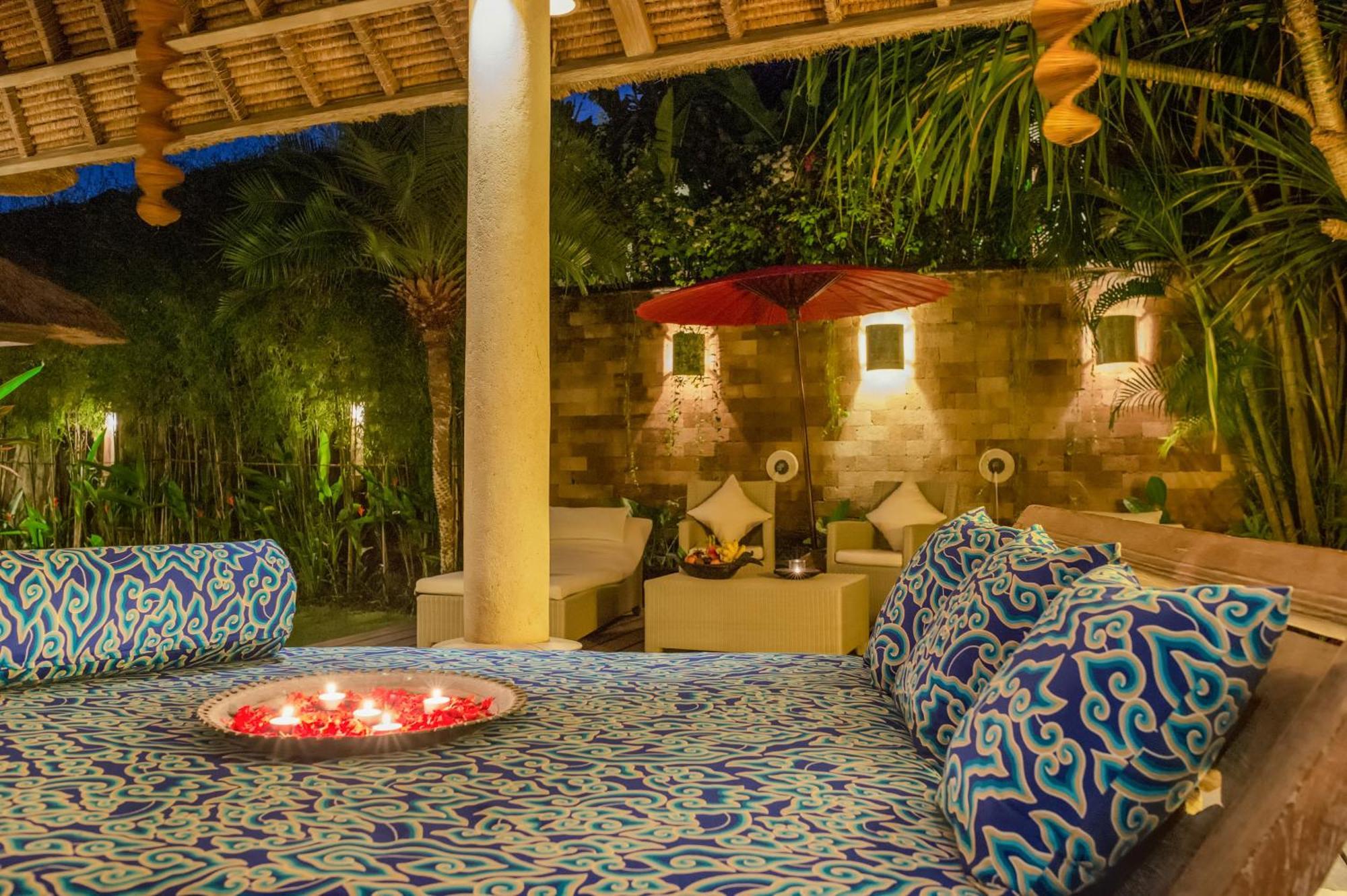 Villa Tirta Naga Bali Seminyak  Bagian luar foto