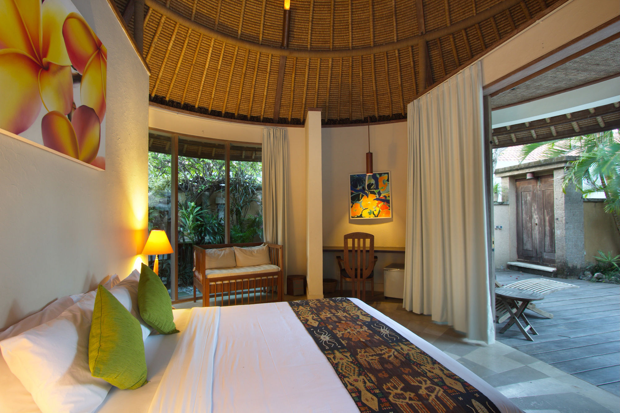 Villa Tirta Naga Bali Seminyak  Bagian luar foto